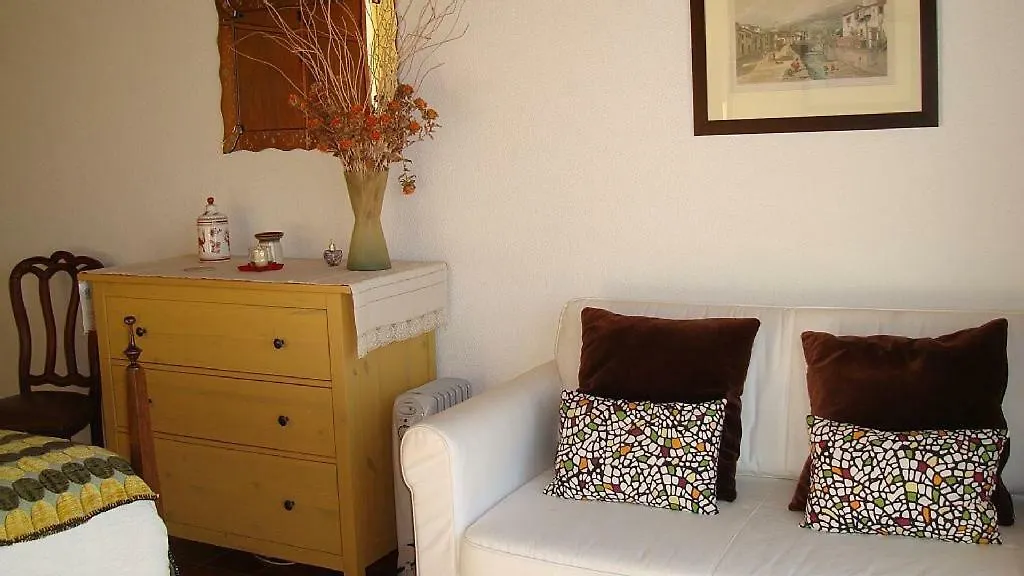 Apartamento Charmoso No Funchal, Com Grande Jardim E Vista Esplendida